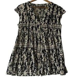 Vanessa Virginia‎ Anthropologie Tribal Print V Neck Tiered Ruffle Blouse S
